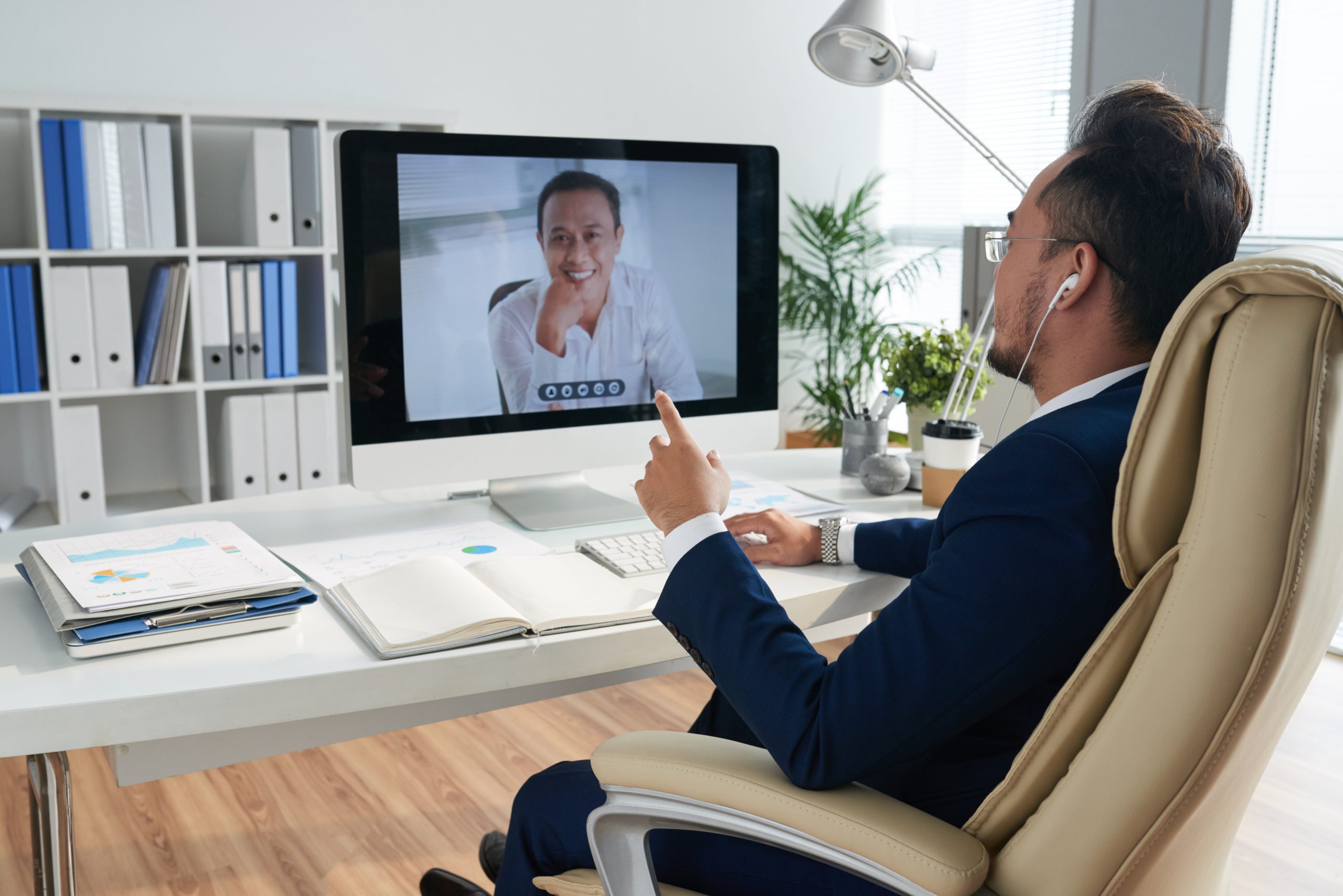 video job interview tips - smile